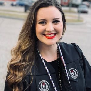 Meet your Posher, Haley